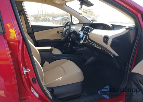 2019 Toyota Prius Le from USA, damaged, VIN JTDKARFU0K3101870